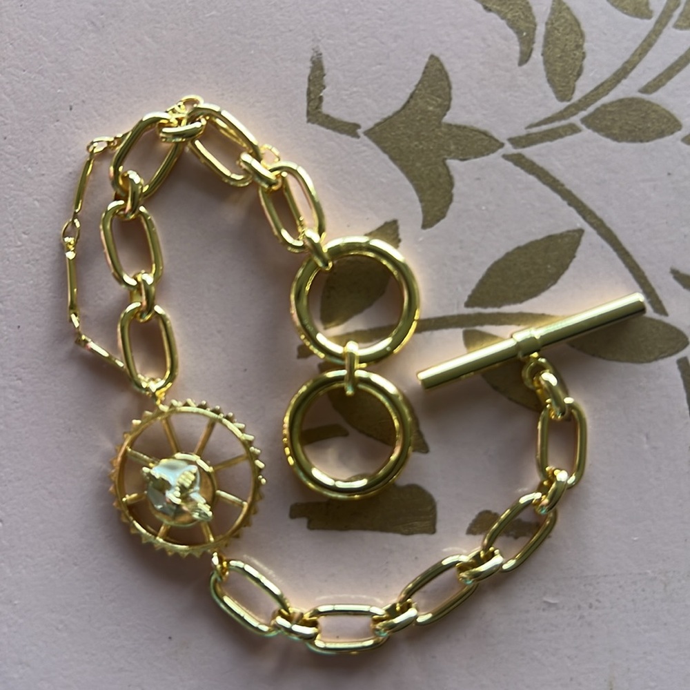 Wanderlust + Co, 18K Gold Filled, Bee & Gear, Toggle Bracelet - Picture 8 of 8